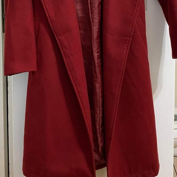 Red Only Jacket Size Medium - Picture 4 of 4